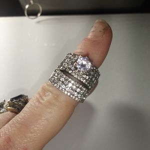 Remarkable Wedding Set